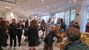Viterbo - Inaugurazione del negozio di H&m