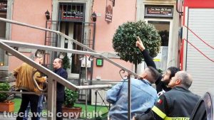 Terremoto - Le verifiche a Caprarola - Foto di Gianfranco Ferroni