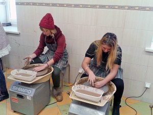 Alunni dell'istituto "F. Orioli" al lavoro