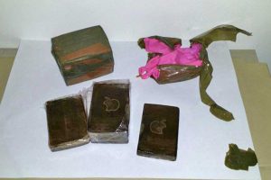 Fabrica di Roma - Trovati con un chilo di hashish