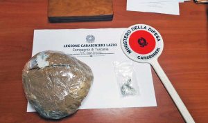 Carabinieri - La droga sequestrata