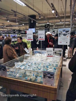 Mozzarella di bufala campana Dop Libera terra alla Coop di Roma Laurentino