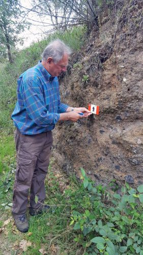 Il posizionamento dei segnavia sulla Francigena