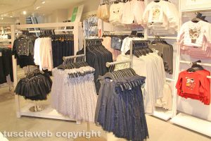Viterbo - Inaugurazione del negozio di H&M
