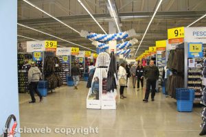 Viterbo - Decathlon - L'apertura