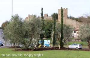 Viterbo . La rotatoria fuori valle Faul