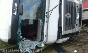 Bolsena - Cassia - Autoarticolato fuori strada