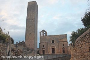 Tarquinia - La chiesa di Santa Maria in Castello