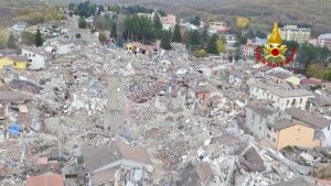 Terremoto - Amatrice vista dall'alto