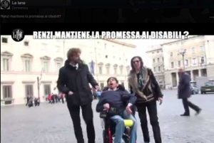 Un'immagine del servizio delle Iene sui disabili con protagonisti i fratelli tarquiniesi Carlo e Marco Gentili