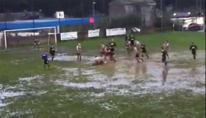 Calcio - Favl - Grotte Santo Stefano sotto la pioggia