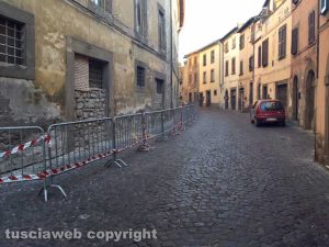Viterbo - Via San Pietro