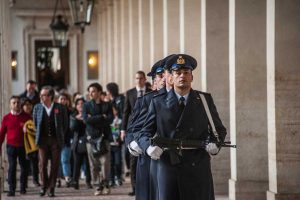 Guardia d’Onore al Quirinale per gli Allievi Marescialli