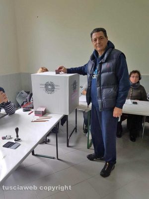Referendum - Giulio Marini vota a Tobia
