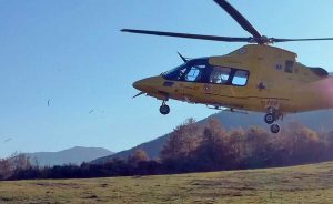 L'intervento dell'elisoccorso sul luogo dell'incidente