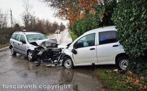 Civita Castellana - Carambola tra auto in via Falerina