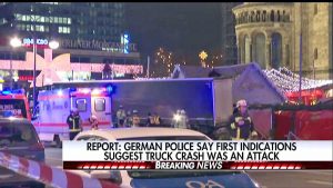 Berlino - Camion sulla folla ai mercatini di Natale