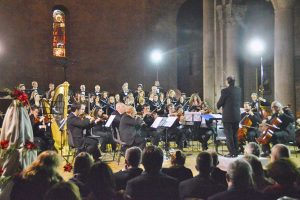 Viterbo - La passata edizione del concerto di Natale "Suoni per il mondo"