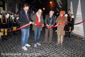 Viterbo - Caffeina Christmas Village - Il taglio del nastro