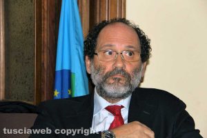Viterbo - L'incontro con Ingroia della Uil scuola