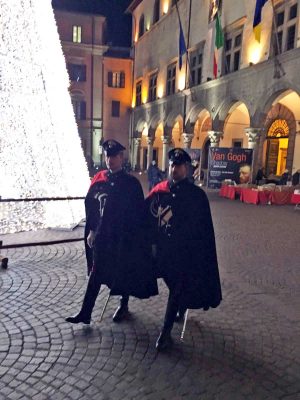 Viterbo - Carabinieri a cavallo per i controlli