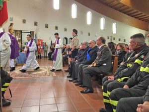 I vigili del fuoco festeggiano Santa Barabra
