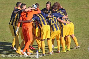 Sport - Calcio - Viterbese - Matias Cuffa carica la squadra