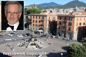 Una veduta di Viterbo e nel riquadro Steven Spielberg