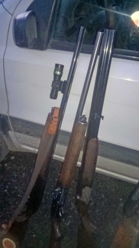 Il materiale sequestrato dalla polizia provinciale ai cacciatori