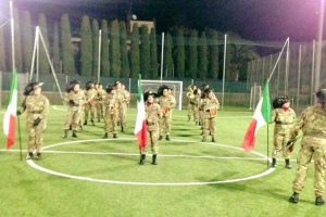 Sport - Calcio - La banda dei bersaglieri sul campo in sintetico del Barco Murialdina