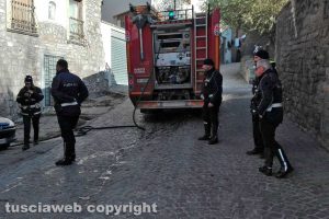 Viterbo - Casa in fiamme a via Faul