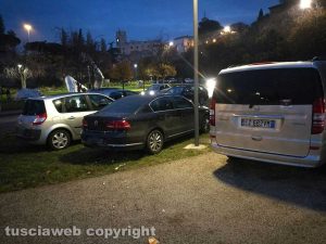 Viterbo - Parcheggi selvaggi a valle Faul