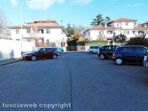 Viterbo - Una traversa di via G. Marescotti senza cartelli stradali