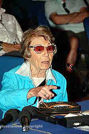 Viterbo - La terza laurea di Adriana Iannilli all'Unitus all'età di 92 anni