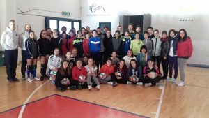 Gli studenti che hanno partecipato all'iniziativa "Scuola-Movimento-Sport-Salute”