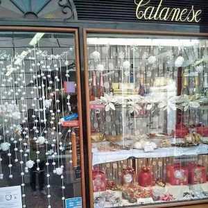La pasticceria Catanese in via Roma