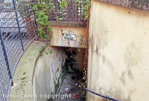 Viterbo - I bagni in via Dobici
