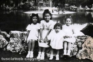 Viterbo - Giornata a pratogiardino Lucio Battisti nell'estate del '47
