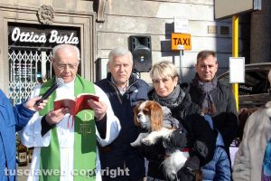 Viterbo - Sfilata di sant'Antonio - La benedizione degli animali in piazza del Comune