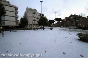 Viterbo - La neve di mattina - Piazza della Rocca
