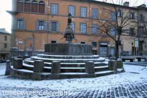 Viterbo - Neve a pazza San Faustino