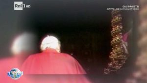 "Paese che vai", lo speciale su Viterbo in onda su Rai 1 - Il trasporto della macchina di santa Rosa con Giovanni Paolo II