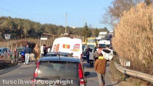 Vetralla - Schianto auto-furgone sulla cassia Sud
