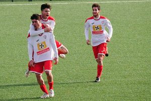 Sport - Calcio - Monterosi - L'esultanza di Montesi