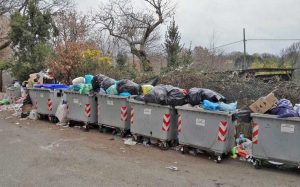 Viterbo - Immondizia a Pian di Legname