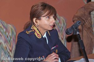 Viterbo - Il primo dirigente della polizia di Stato della Questura Marina Contino
