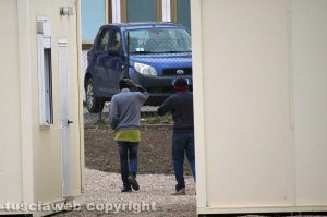 Viterbo - Profughi al campo dell'ex fiera