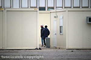 Viterbo - Profughi al campo dell'ex fiera