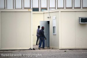 Viterbo - Profughi al campo dell'ex fiera