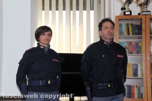 Due agenti di polizia